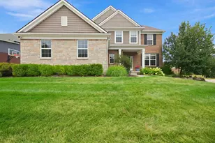 5887 Strawberry Cir, Commerce Township, MI 48382 - Photo 54