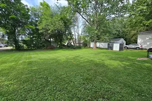 409 Norwood Ave, Sturgis, MI 49091 - Photo 8
