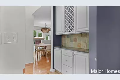 3480 Meadow Grove Drive SE, Kentwood, MI 49512 - Photo 14
