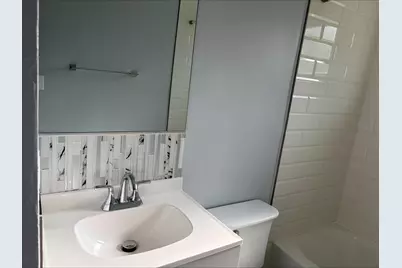 15 Metroview Court, Ann Arbor, MI 48108 - Photo 12