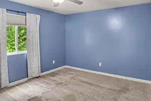 31550 Pine Ridge Cir, Lawton, MI 49065 - Photo 16