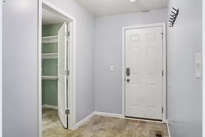 31550 Pine Ridge Circle, Lawton, MI 49065 - Photo 14