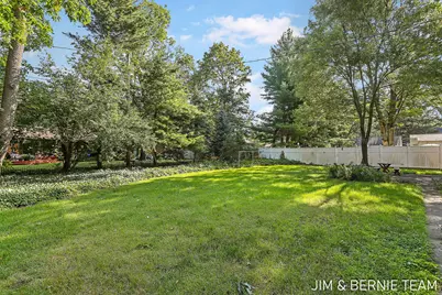 131 E 31st Street, Holland, MI 49423 - Photo 66