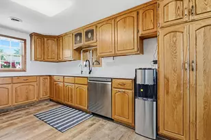1027 E Lake Mitchell Dr, Cadillac, MI 49601 - Photo 18