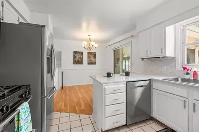 5077 Madison Avenue SE, Kentwood, MI 49548 - Photo 14