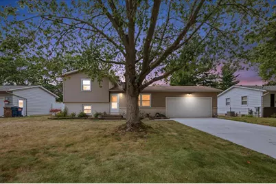 5077 Madison Avenue SE, Kentwood, MI 49548 - Photo 2