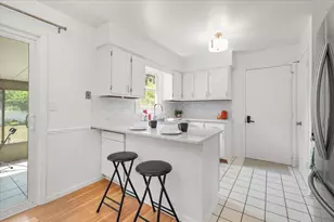 5077 Madison Ave SE, Kentwood, MI 49548 - Photo 16