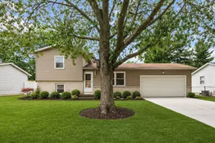 5077 Madison Ave SE, Kentwood, MI 49548 - Photo 2