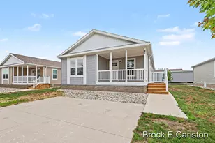 1283 E Ellis Rd, Norton Shores, MI 49441 - Photo 2