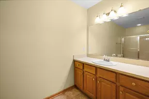2506 Falcon Pointe Dr NW, Grand Rapids, MI 49534 - Photo 18