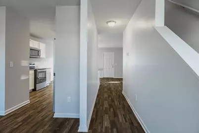1643 Golfview Drive, Ypsilanti, MI 48198 - Photo 8