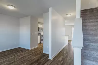 1643 Golfview Drive, Ypsilanti, MI 48198 - Photo 4