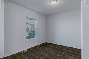 1643 Golfview Dr, Ypsilanti, MI 48198 - Photo 6