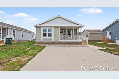 1283 E Ellis Road #28, Norton Shores, MI 49441 - Photo 1