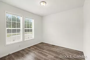 1283 E Ellis Rd, Norton Shores, MI 49441 - Photo 8