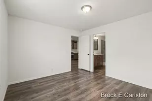 1283 E Ellis Rd, Norton Shores, MI 49441 - Photo 12