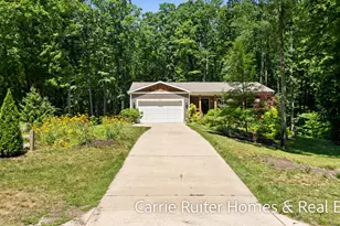 14271 Lori Ln, Spring Lake, MI 49456 - Photo 4