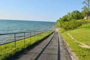 3622 Lakeshore Dr, Saint Joseph, MI 49085 - Photo 12
