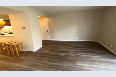 3622 Lakeshore Drive #8, Saint Joseph, MI 49085 - Photo 2