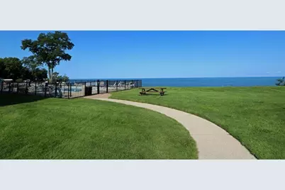 3618 Lakeshore Drive #8, Saint Joseph, MI 49085 - Photo 12