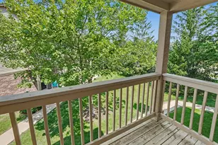 212 Commons Ct, Saline, MI 48176 - Photo 8