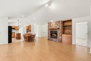 40305 14th Ave, Bloomingdale, MI 49026 - Photo 4