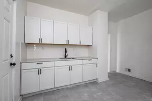 614 E Euclid St, Detroit, MI 48202 - Photo 2