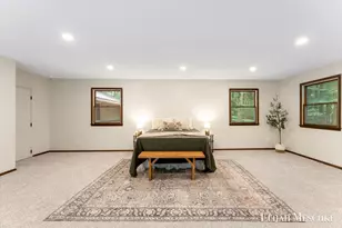 1160 Scenic Dr, Muskegon, MI 49445 - Photo 18