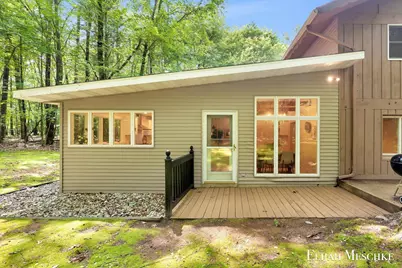 1160 Scenic Drive, Muskegon, MI 49445 - Photo 46
