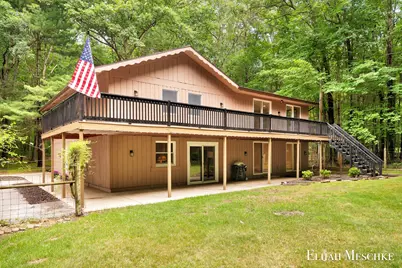 1160 Scenic Drive, Muskegon, MI 49445 - Photo 2