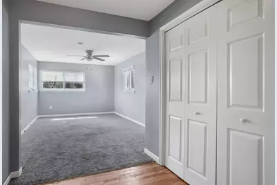 429 Royal Avenue, Royal Oak, MI 48073 - Photo 6
