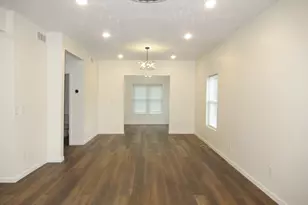 598 W Michigan Ave, Battle Creek, MI 49037 - Photo 6