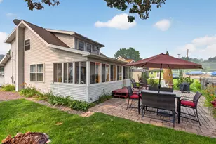 321 Oakwood Ave, Clark Lake, MI 49234 - Photo 8