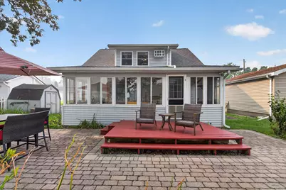321 Oakwood Avenue, Clark Lake, MI 49234 - Photo 6