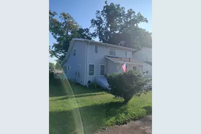 321 Oakwood Avenue, Clark Lake, MI 49234 - Photo 2