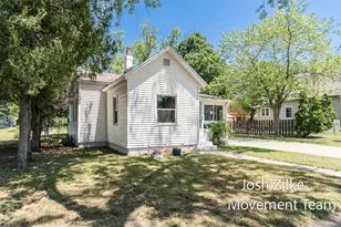 1215 Columbus Ave, Grand Haven, MI 49417 - Photo 4