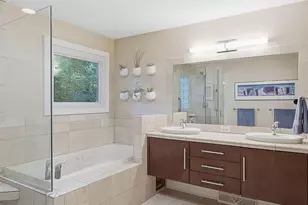 15353 Timber Ridge Ln, Holland, MI 49424 - Photo 32