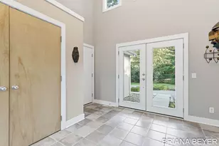 15353 Timber Ridge Ln, Holland, MI 49424 - Photo 6
