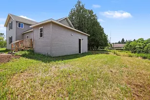 910 W Bradshaw Rd, Scottville, MI 49454 - Photo 26
