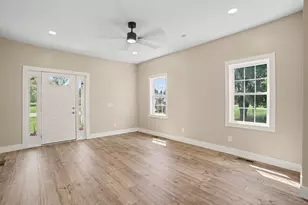 910 W Bradshaw Rd, Scottville, MI 49454 - Photo 6