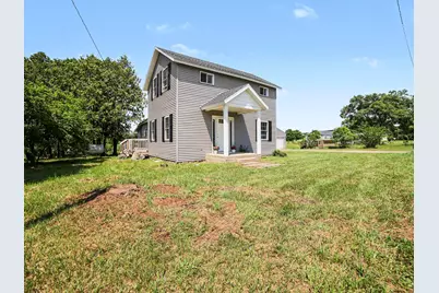 910 W Bradshaw Road, Scottville, MI 49454 - Photo 4