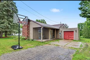 307 N Court St, Stanton, MI 48888 - Photo 1