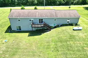 66330 Carpenterson Rd, Sturgis, MI 49091 - Photo 4