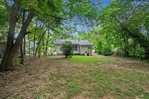 1156 Mc Alister Ave, Benton Harbor, MI 49022 - Photo 22