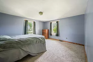 417 Walnut St, Howard City, MI 49329 - Photo 10