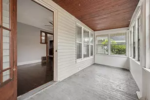 326 Dean St NE, Grand Rapids, MI 49505 - Photo 4
