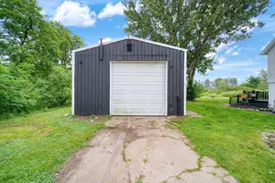 6463 Maple Lane Rd, Rives Junction, MI 49277 - Photo 4