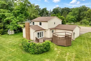 6979 Placeway St, Jackson, MI 49201 - Photo 2