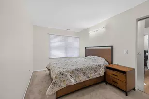 8217 Grays Dr, Grosse Ile, MI 48138 - Photo 18