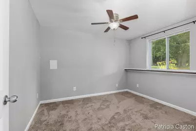 5170 Red River Avenue SW, Wyoming, MI 49418 - Photo 32